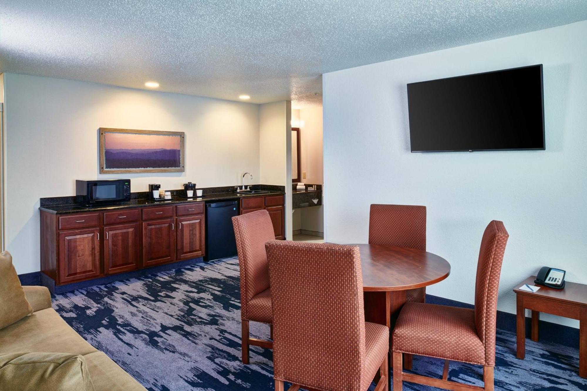 Fairfield Inn & Suites Detroit Livonia Ngoại thất bức ảnh